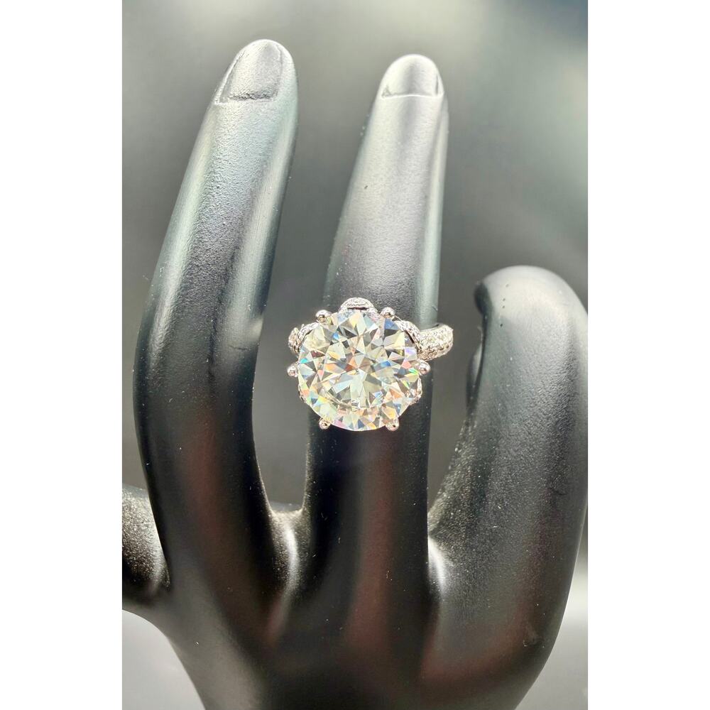 5 Carat Moissanite Solitaire Engagement Ring AU750 Stamped Size 5.25